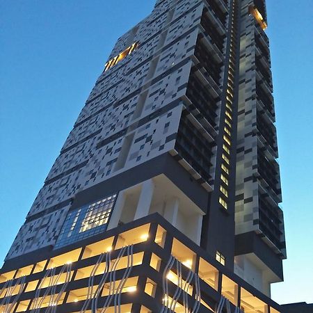 Sky88 Super High Class Condo@10M Spore ジョホールバル エクステリア 写真