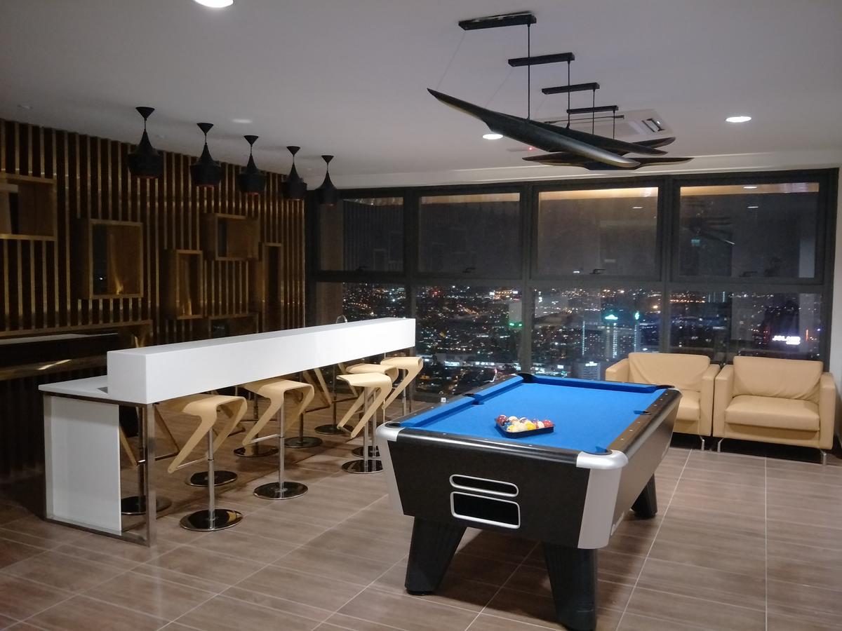 Sky88 Super High Class Condo@10M Spore ジョホールバル エクステリア 写真