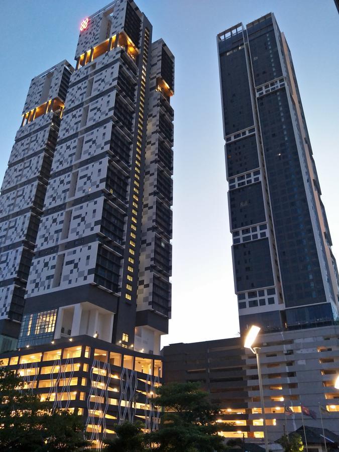 Sky88 Super High Class Condo@10M Spore ジョホールバル エクステリア 写真